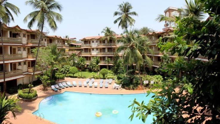 Quirky Stays- 2bhk, Pool,kitchen,wifi Candolim